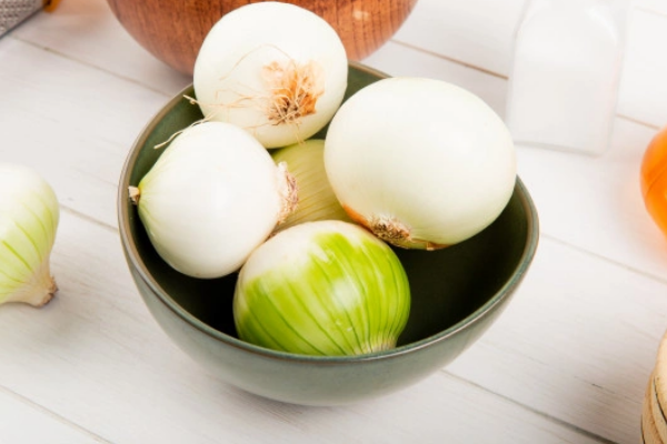 Raw White Onion